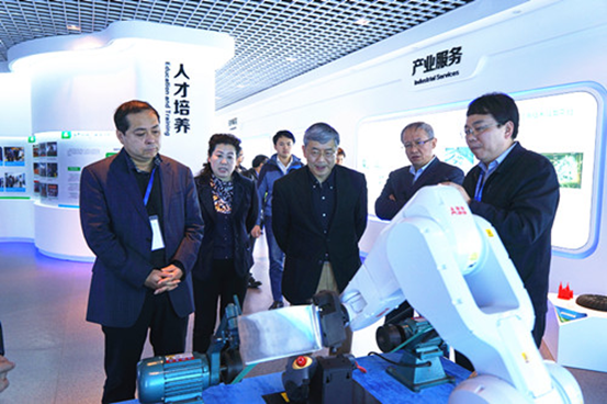 NSFC重大研究計劃“共融機器人基礎理論與關鍵技術”立項研討會圓滿召開